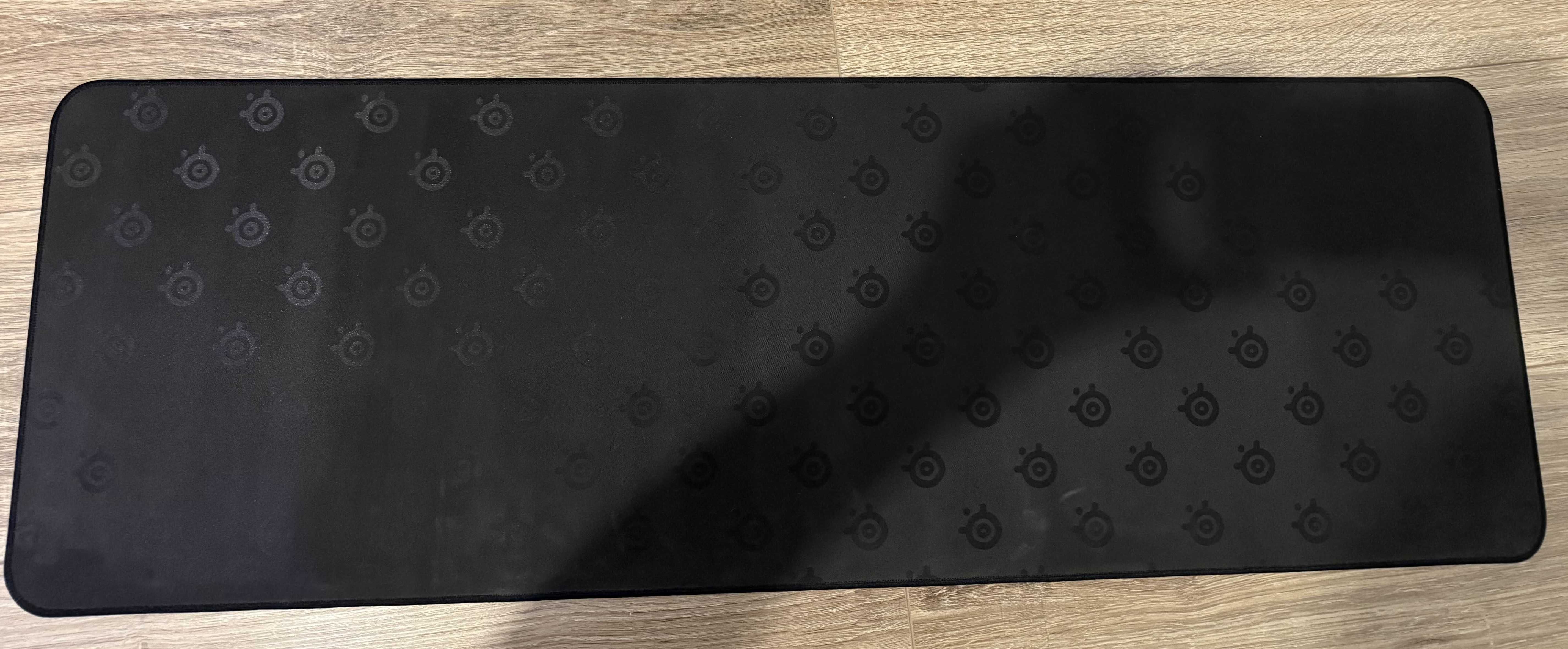 Podkładka SteelSeries QcK Edge XL - używana w bardzo dobrym stanie