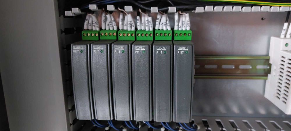 Szafa sterownicza BOS- 18M-GU-1PF-S4-Y Omron CQM1H-CPU51 JWS-600-12