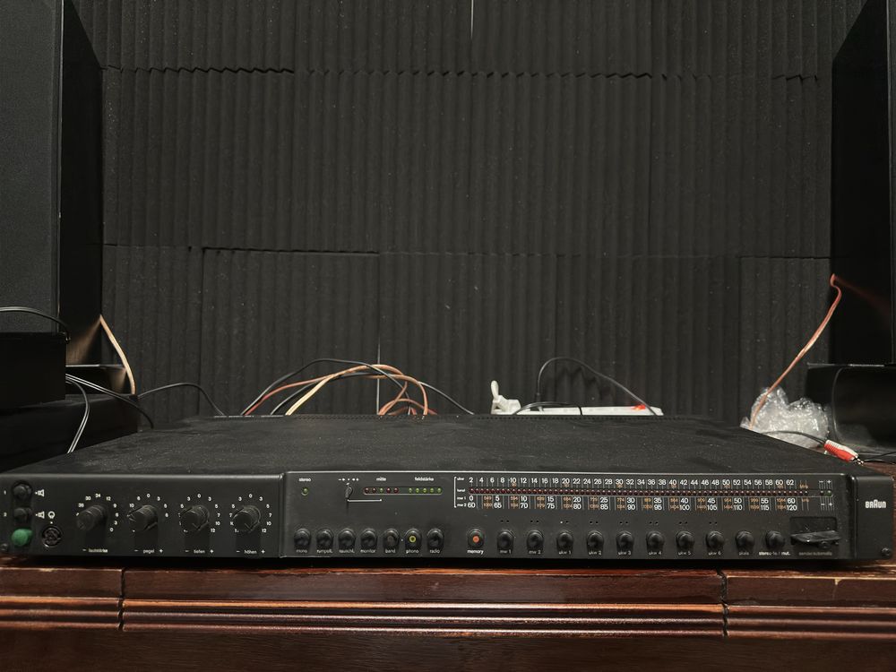 Wzmacniacz Braun RS1 synthesizer