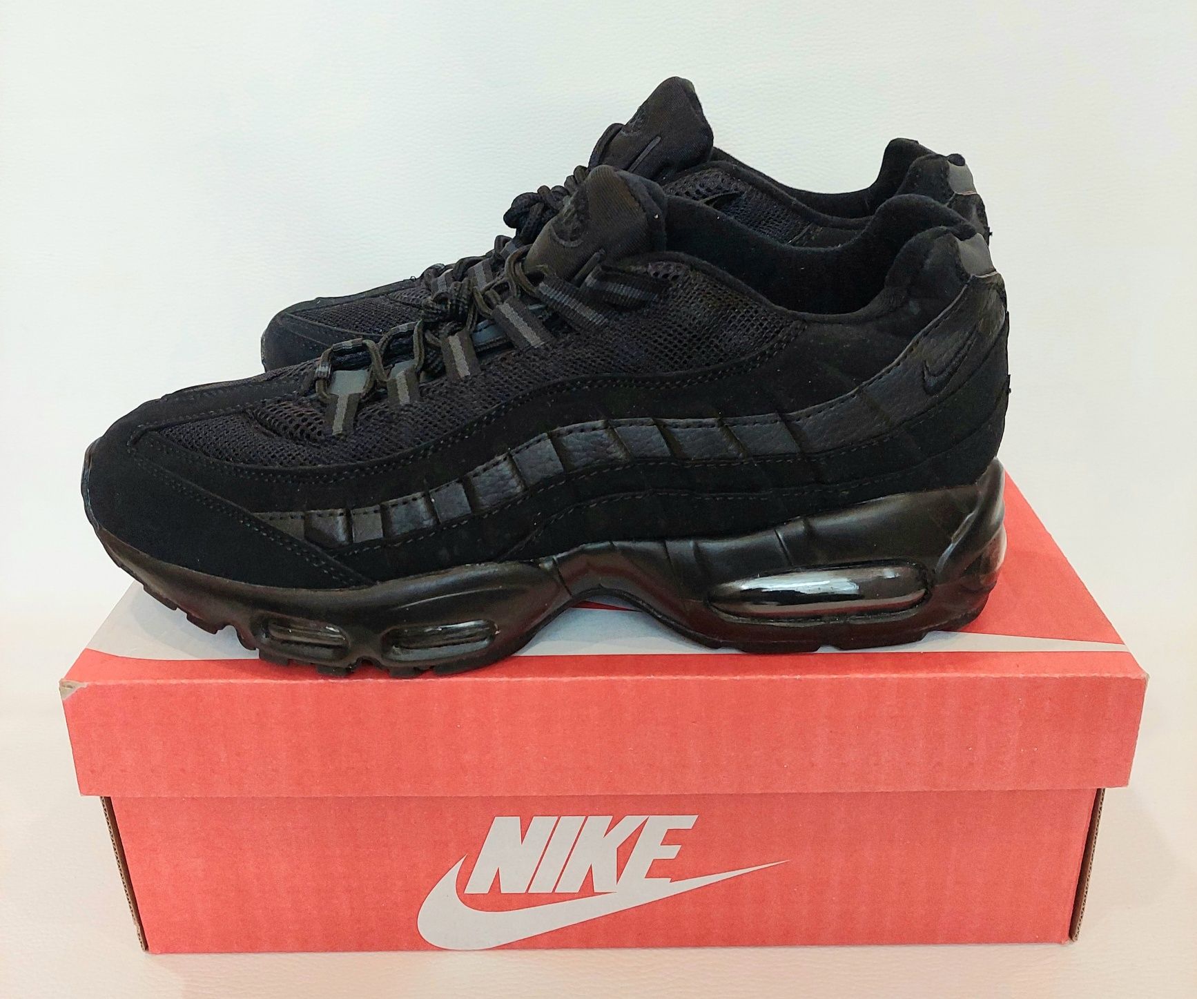 Nike Air Max 95 размер 41