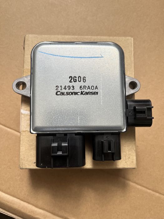 Митсубиси Mitsubishi outlander 2022 передні ліві  двері