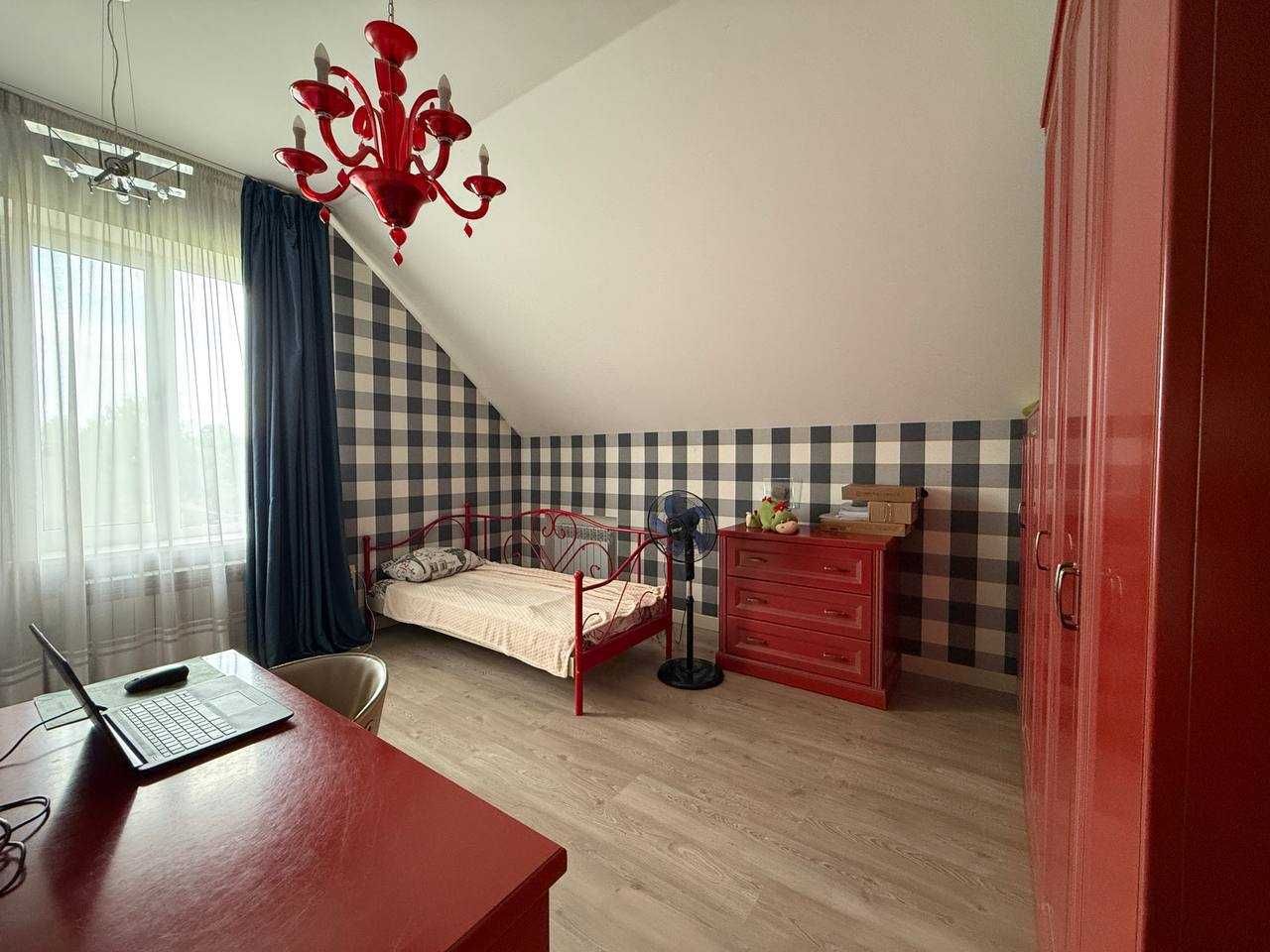 Продам уникальный 2эт дом 280 м + SPA-дом 170 м в коттеджном секторе