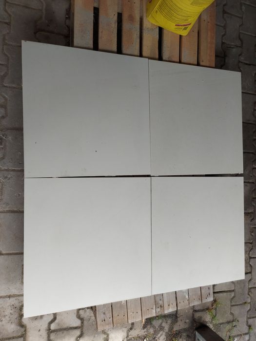 Płytki podłogowe 60x60cm