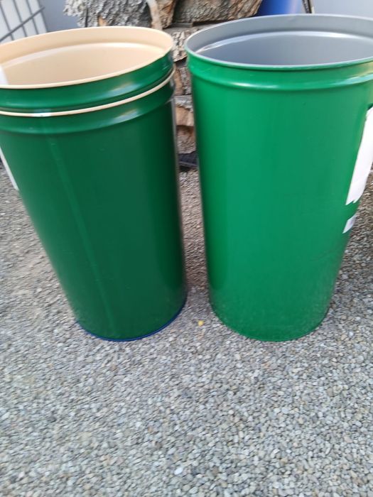 Beczka 200L metal , plastik i karton