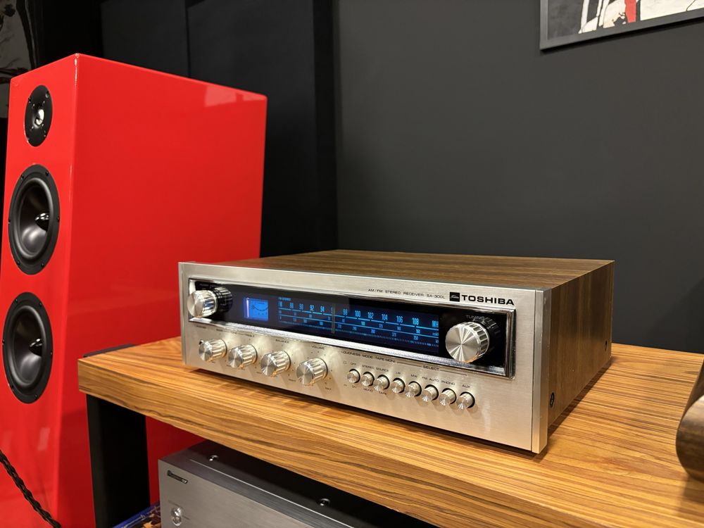Toshiba SA-300 L - amplituner stereo