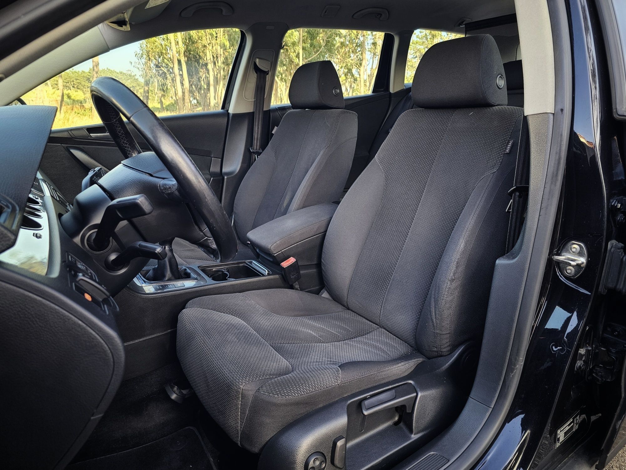 Volkswagen Passat Confortline | 1.9 TDI Bluemotion // NACIONAL