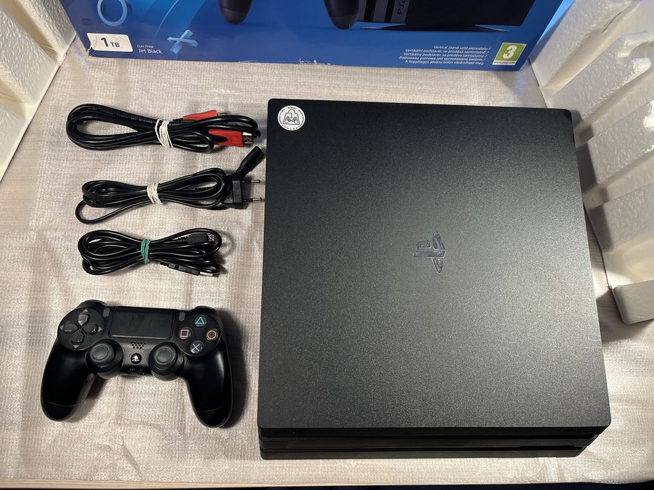 PlayStation 4 PRO 1 TB Pamięci / Duzo Gier / 100% Sprawne