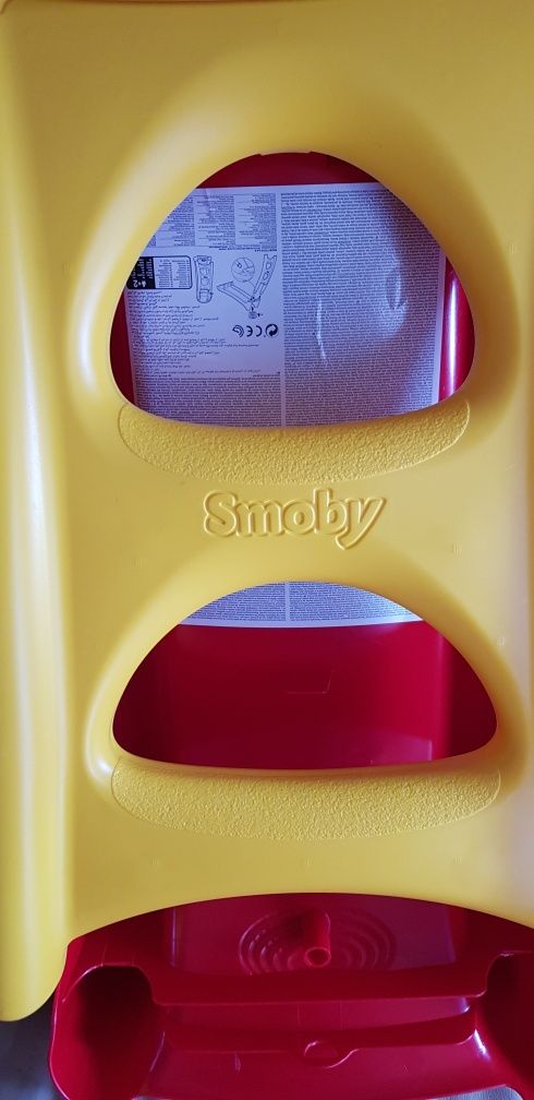 Zjeżdżalnia dla dzieci smoby