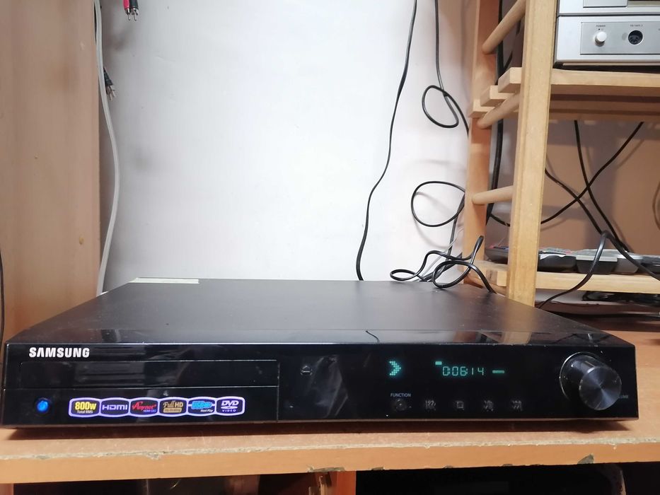 Amplituner Samsung HT-TZ215 Z DVD i USB,HDMI