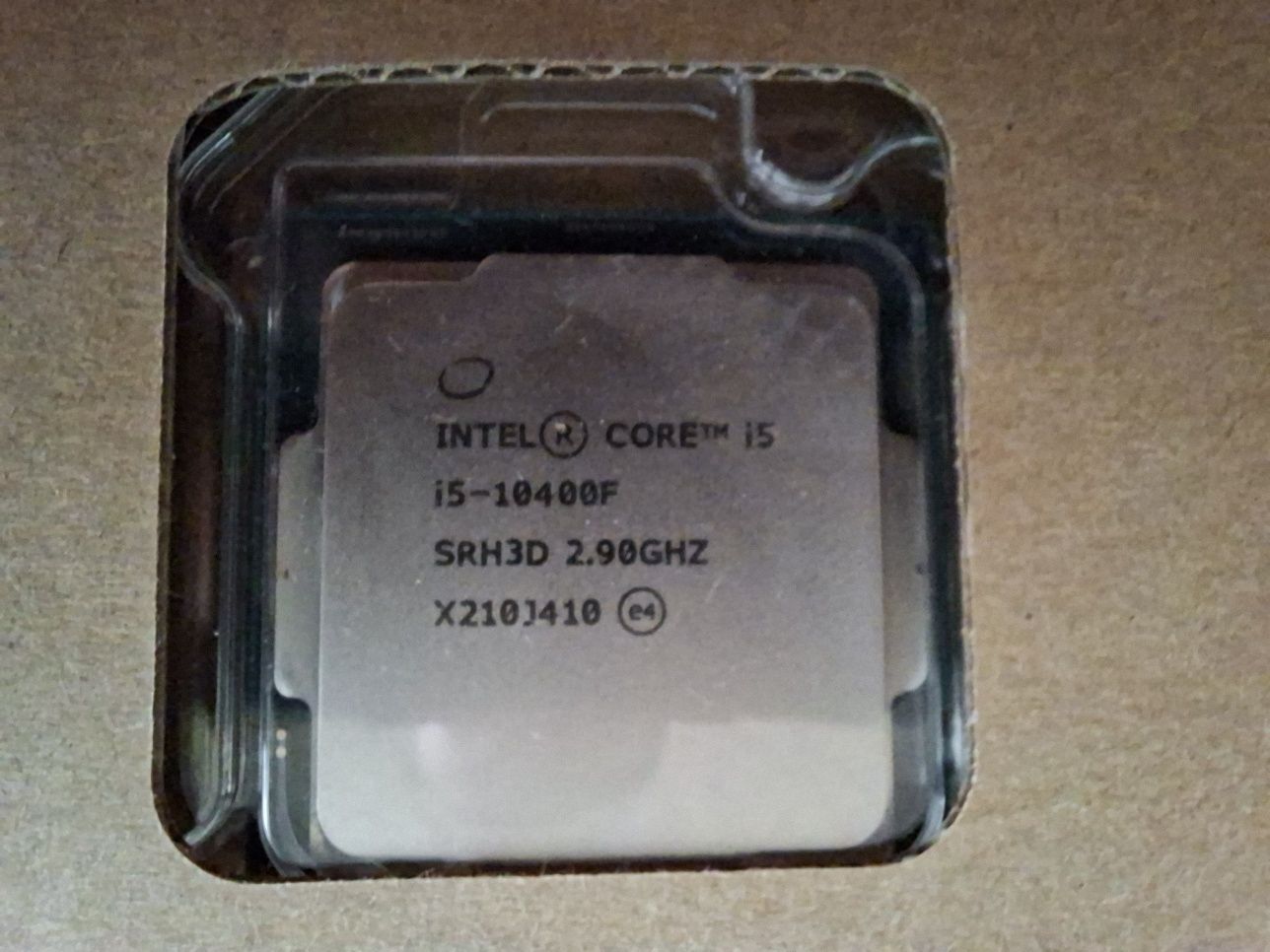 Процесор Intel core i5-10400F