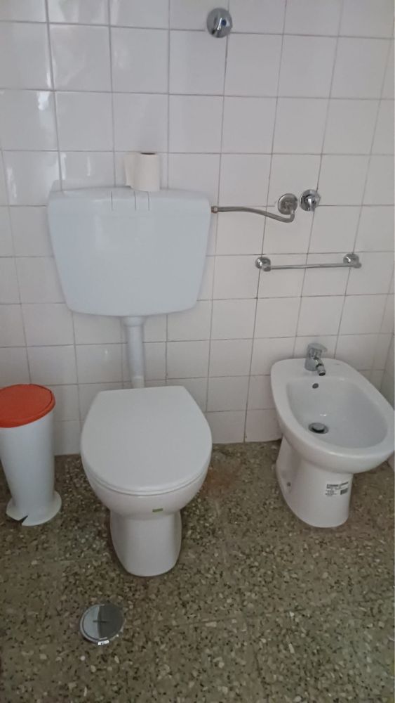 Aluga-se escritório de 60m2, no coraçao de Beja.