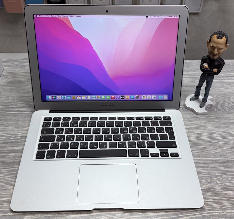 MacBook Air 13  i5 / RAM 8 / SSD 128 GB / Silver / 2017