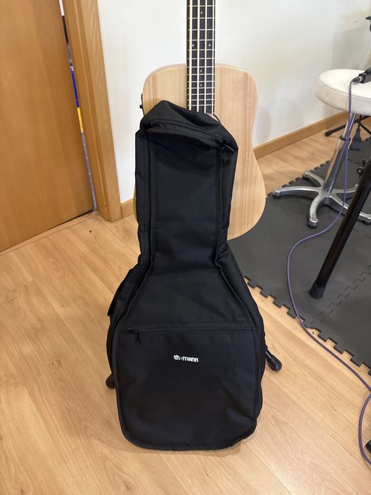 Uke Bass baixo acustico ukelele harley benton com pré