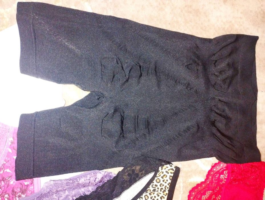 14 штук трусів за 300 грн, 1 шт - 35 грн, 48-50 розмір