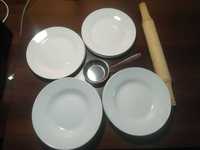 Супові та столові тарілки + кокотниця для запікання +качалка для тіста