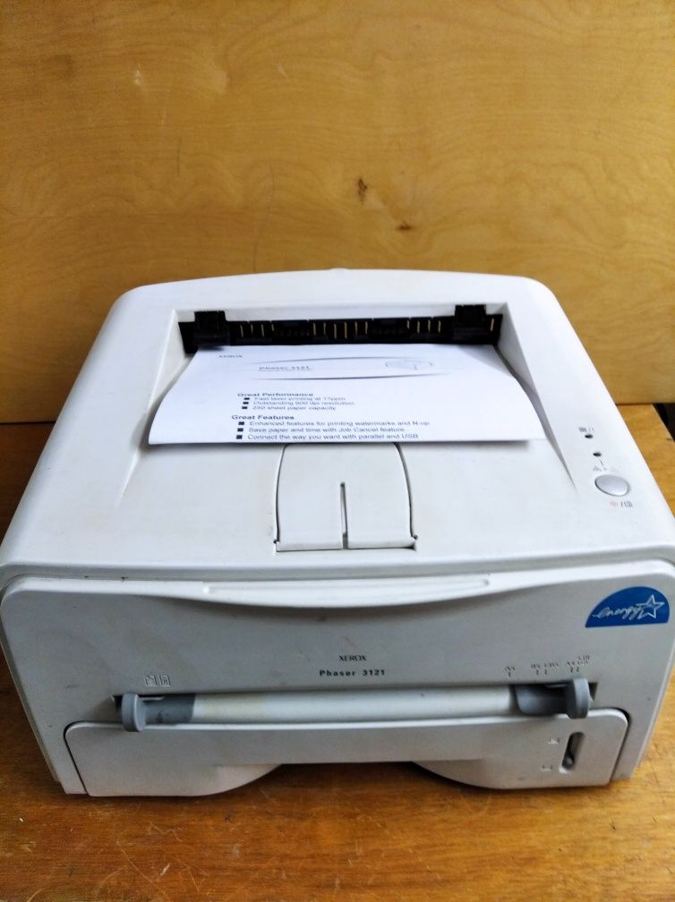 Xerox phaser 3121