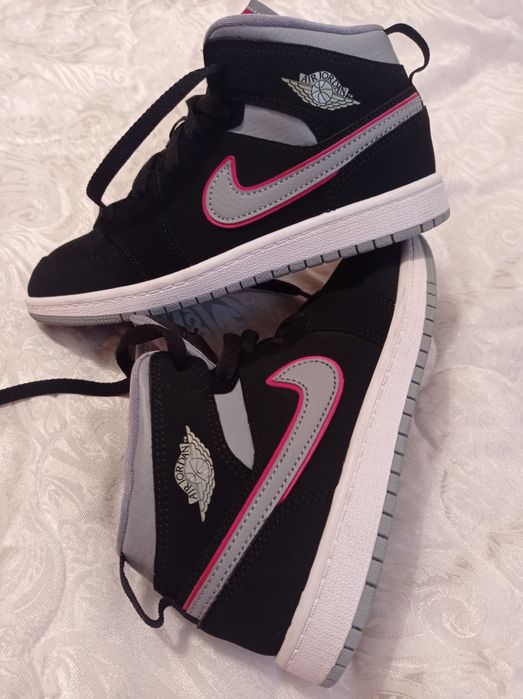 Кросівки(nike jordan)хайтопи34роз.