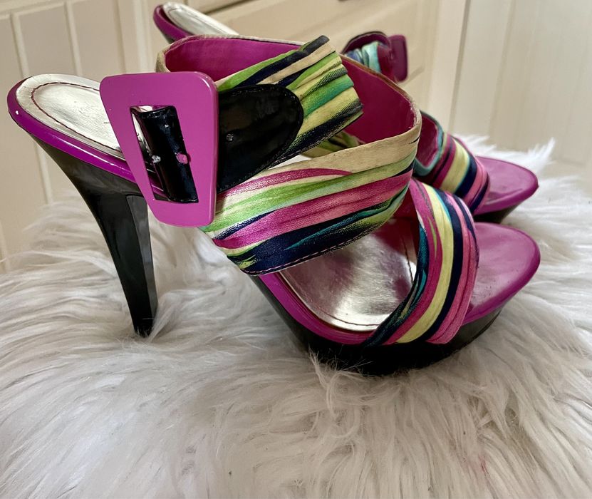 Szpilki sandaly r. 38