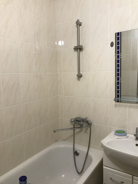 Сдаю уютную 3 к/к ул.Олега Ольжича,третий этаж