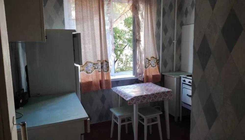 Продам небольшую 2-ку на Одесской . Супер цена