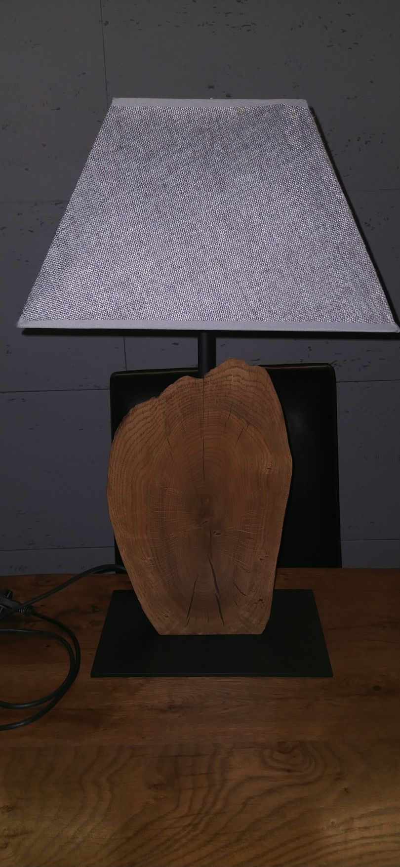 Lampa stojąca loft