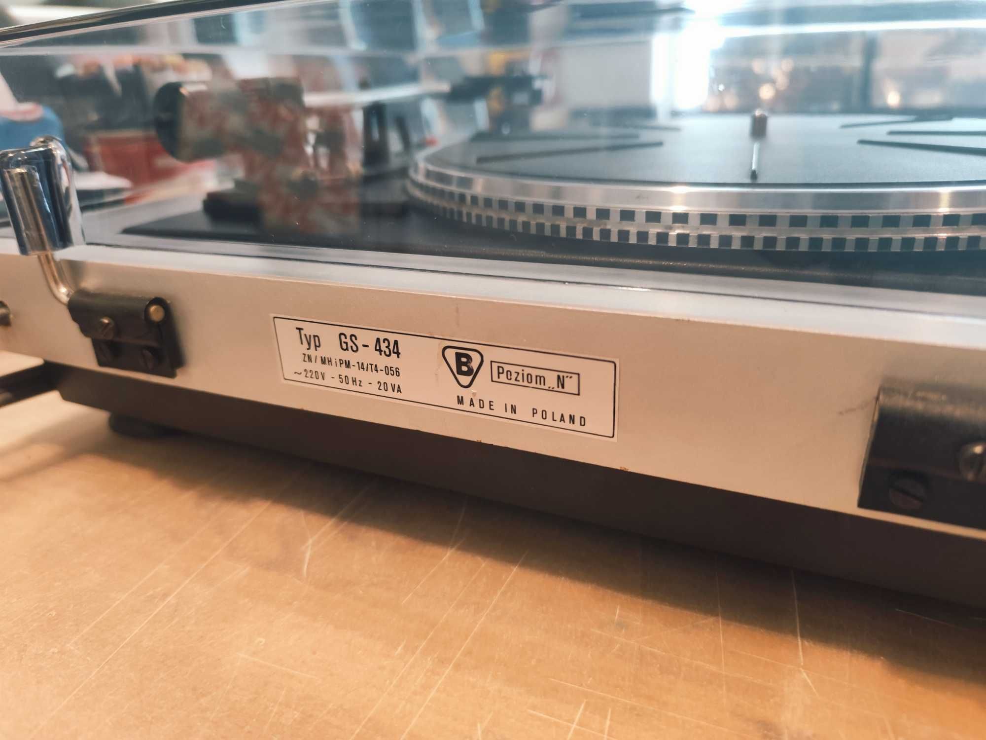 Gramofon UNITRA Bernard GS434
