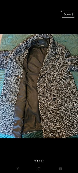 Płaszcz z wełną Mango