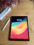 iPad Pro 12.9 2. gen, 64 GB, Wi-Fi – iPadOS 17