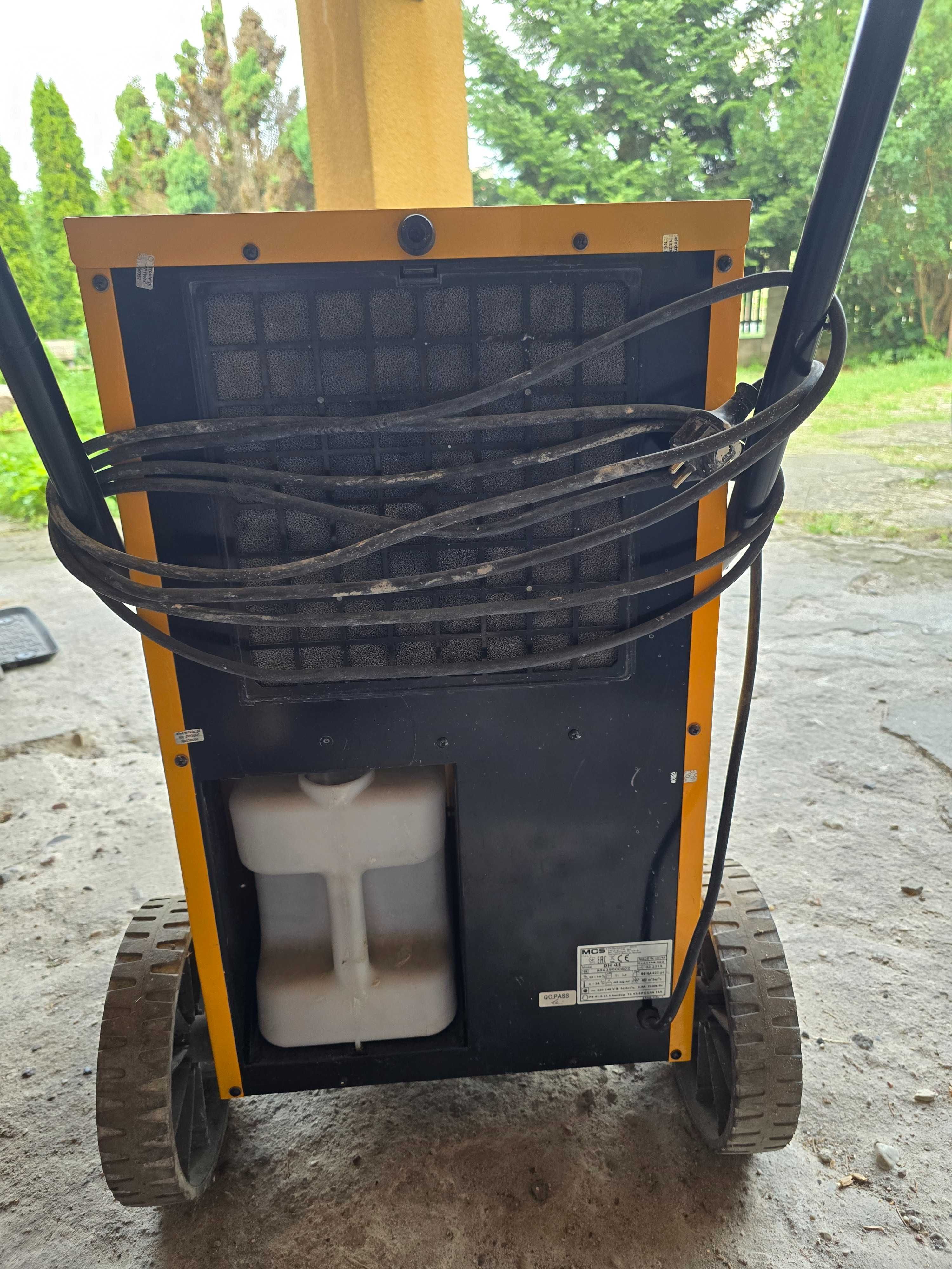 Osuszacz powietrza Master DH 44