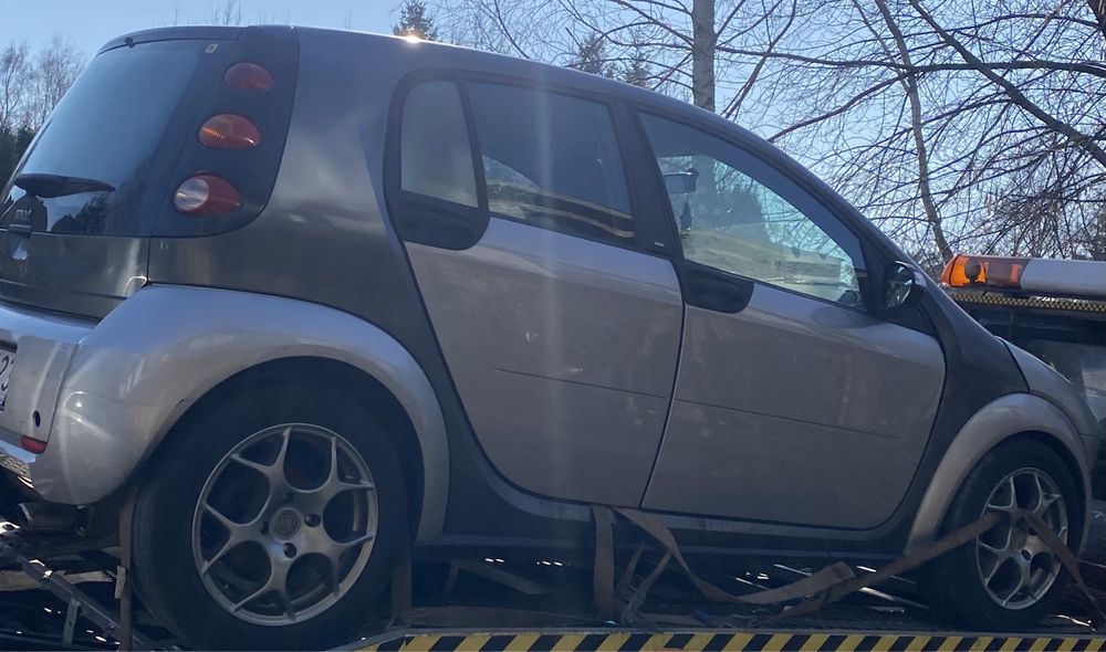 Smart Forfour 454 NA CZĘŚCI 1.1 Benzyna 75KM 04-06r. EB5 EAS Srebrny