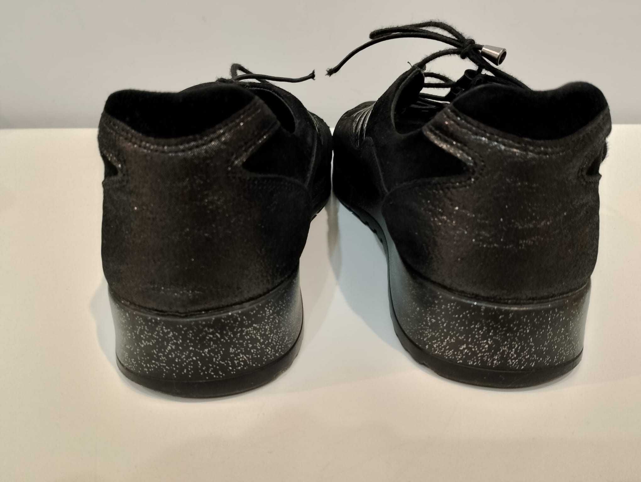 Skórzane czarne sneakersy Venezia, r. 39