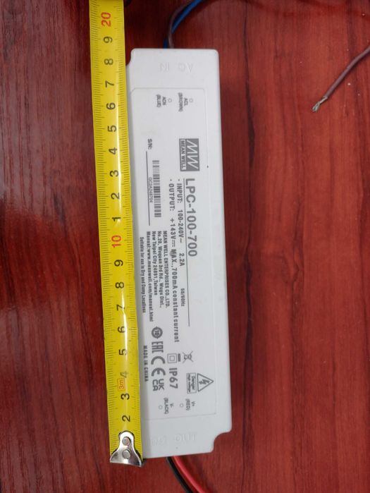 Продам блок живлення LPC-100-700  MEAN WELL