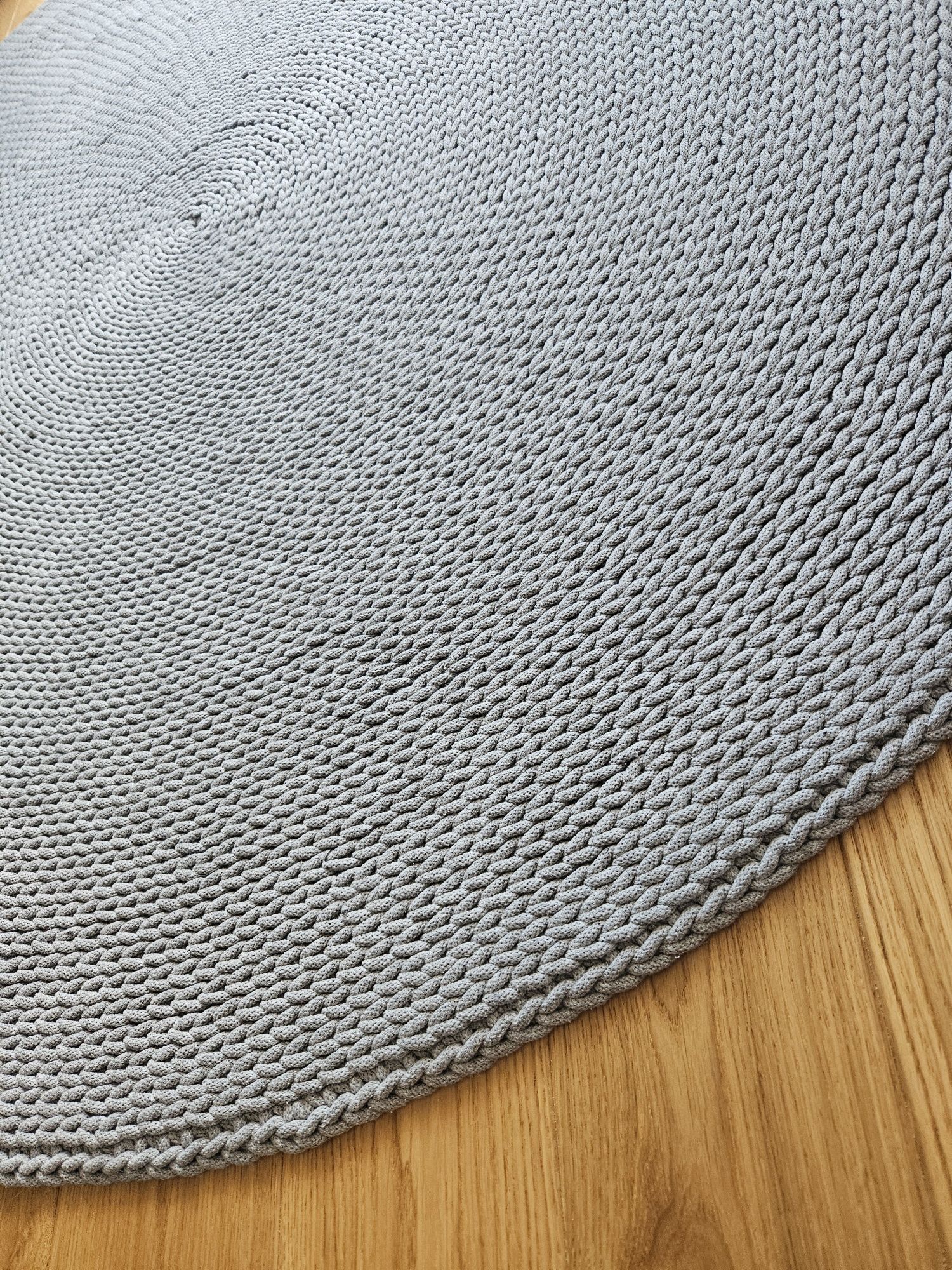 Szary dywan ze sznurka bawełnianego 150 cm