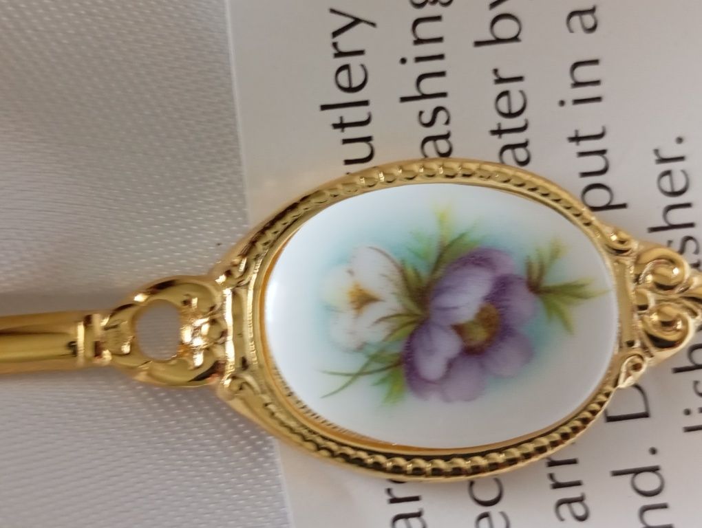 Ложка ROYAL ALBERT 12 мцсяців
