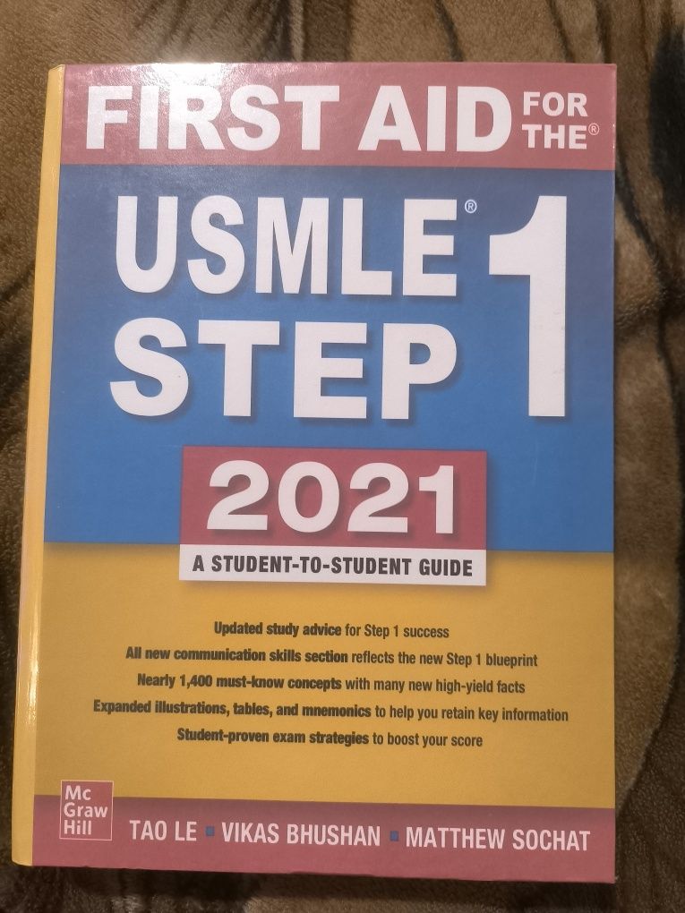 Книга First Aid 2021 for the USMLE Step 1