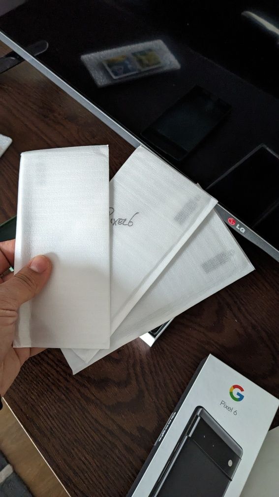 Google Pixel 6 (5G 128GB Stormy Black)