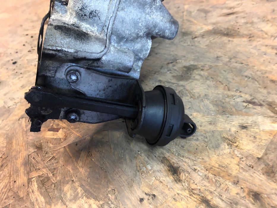 Kolektor ssący Audi A6 C6 A4 B7 2.0 TDI 03G129713H