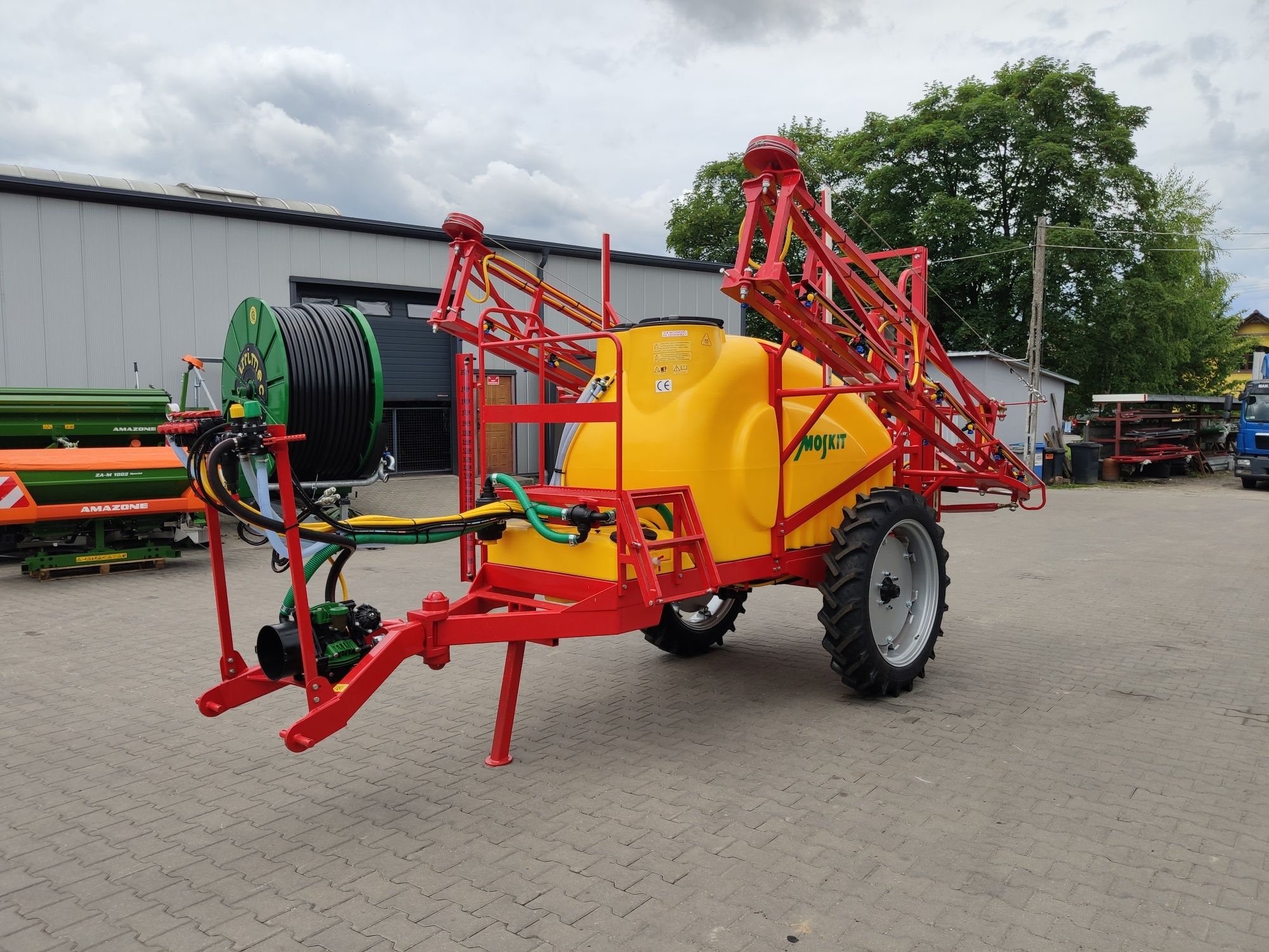 OD RĘKI!!! Opryskiwacz hydrauliczny Moskit 1500l 15m arag udor