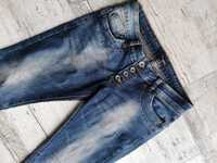 Spodnie jeans 38