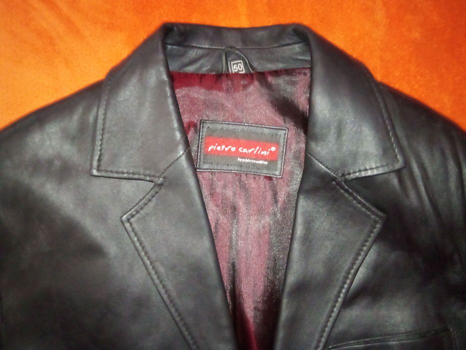 Продаю мужской кожаный пиджак