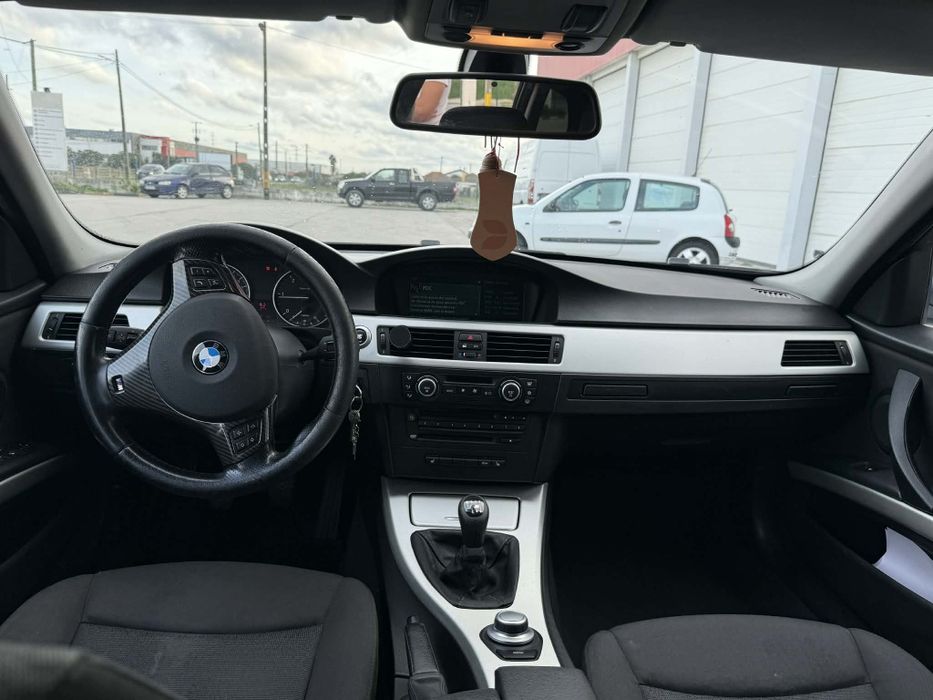 Bmw carrinha 320