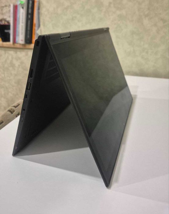 Ноутбук Lenovo Yoga X1 Gen 3rd i5-8250 сенсорний дисплей 14'' IPS