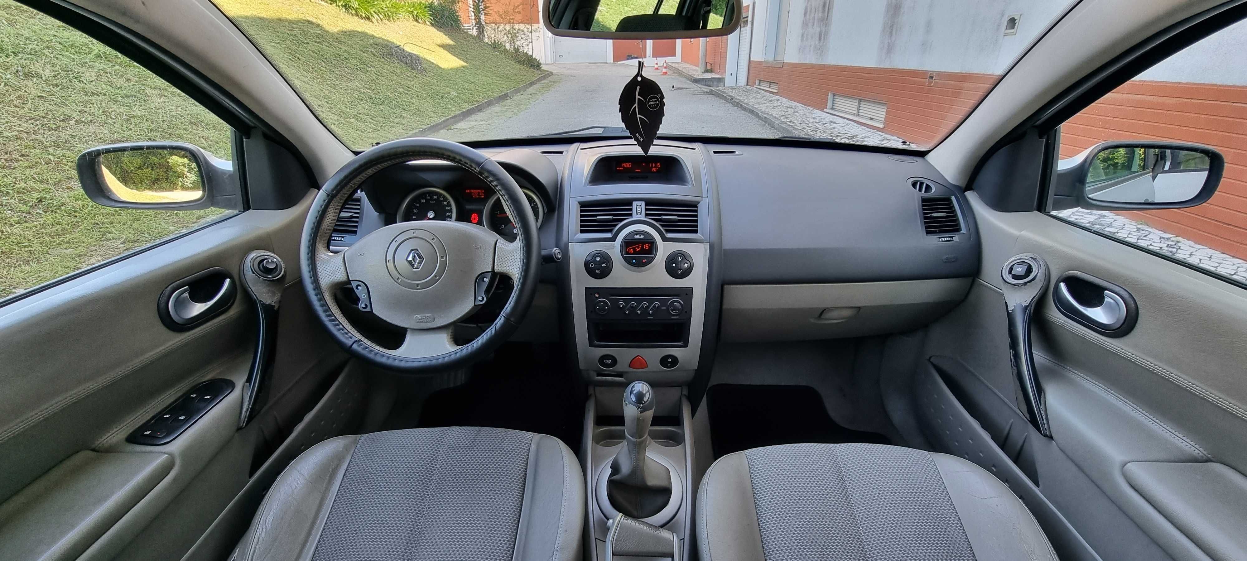 2005 Renault Megane 1.5 gasoleo. Excelente estado.