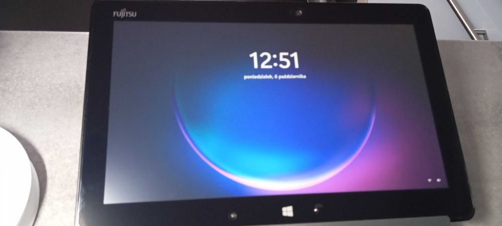Tablet Fujitsu Q616 Klawiatura SIM SSD 500GB 8GB RAM CORE M7