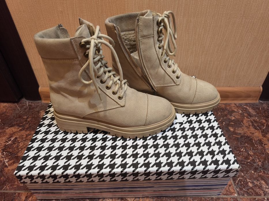 Ботинки зимові натуральна замша, розмір 38