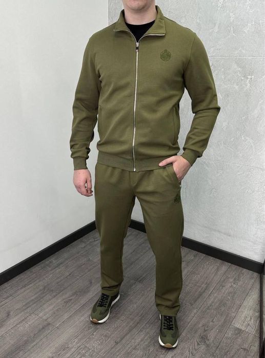 Розпродаж Чоловічий спортивний костюм Boss ,інші бренди L,2XL,3XL