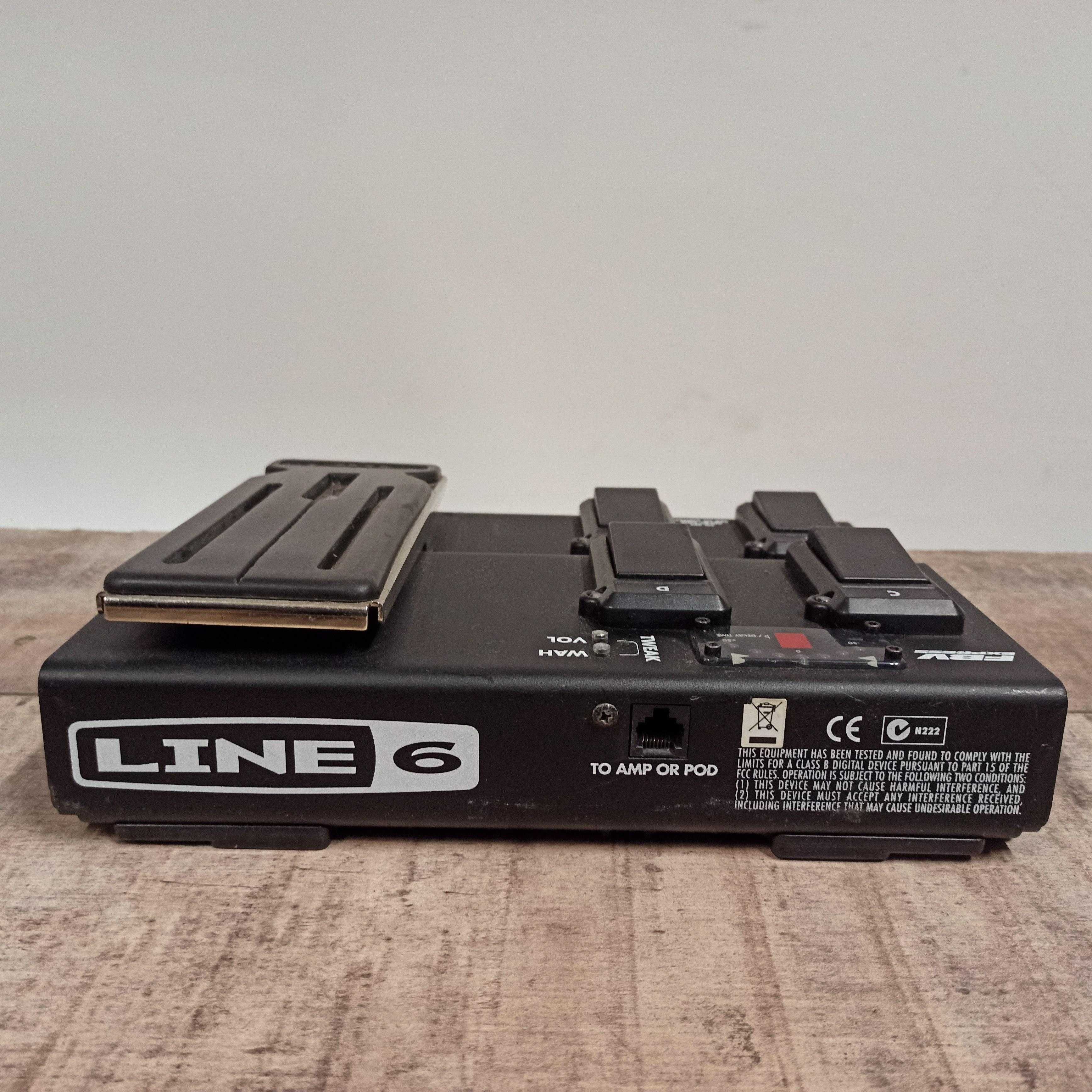 Line6 FBV Express Mk II sterownik nożny footswitch do wzmacniaczy