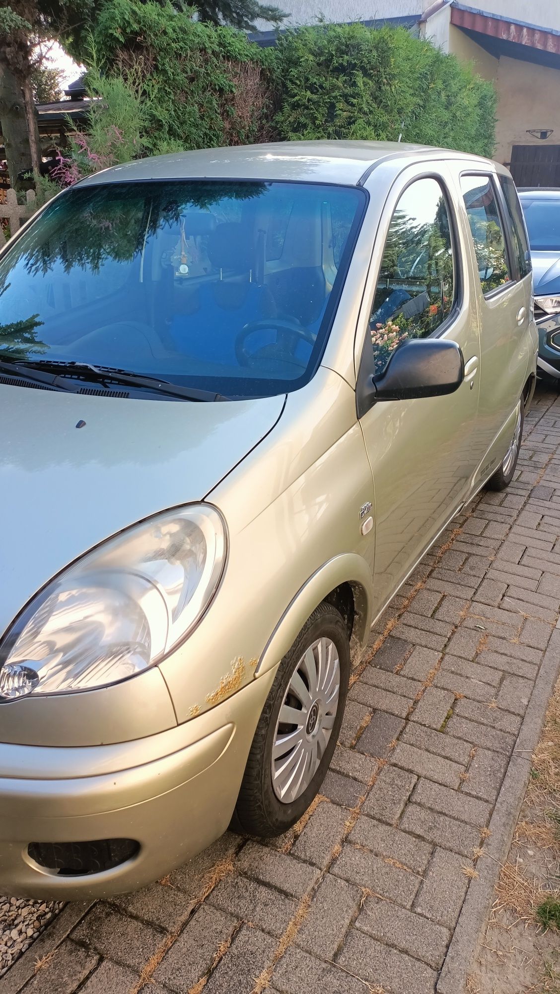 Sprzedam Toyota Yaris Verso
