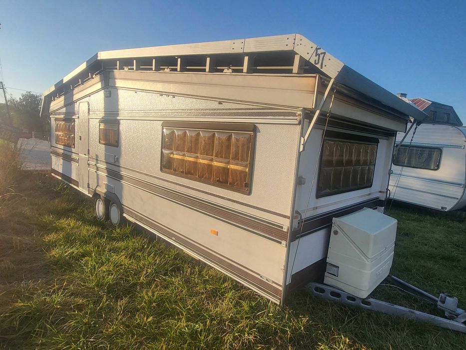 Przyczepa kempingowa hobby landhaus transport do 100km gratis  B.I.T
