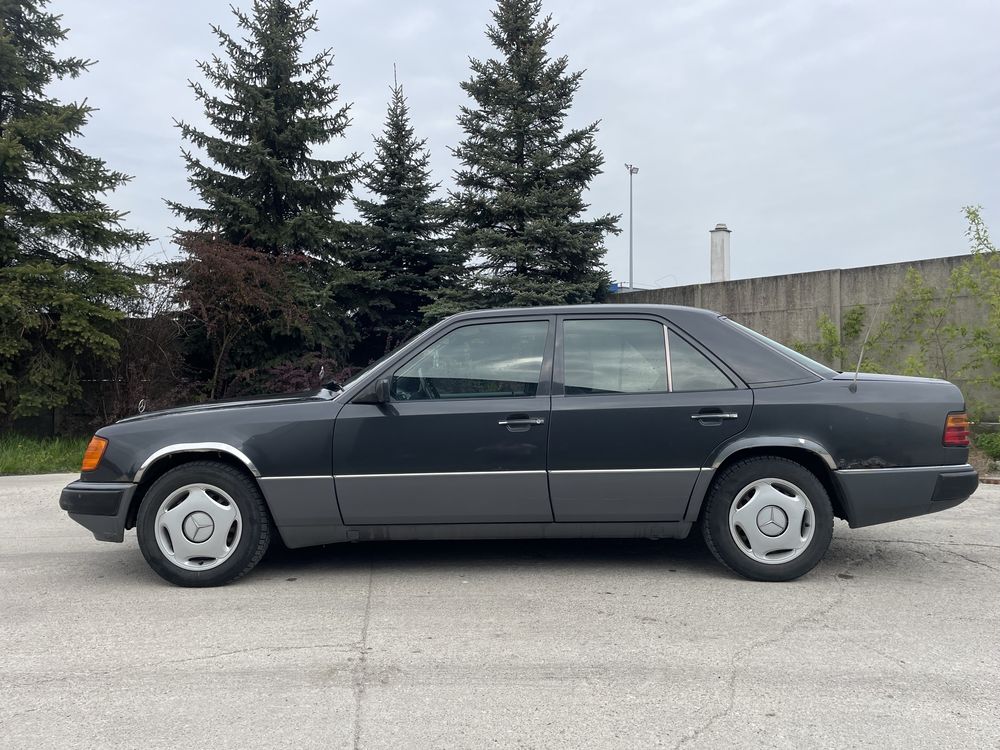 MERCEDES W124 250D 2.5 DIESEL (90KM) 1993r